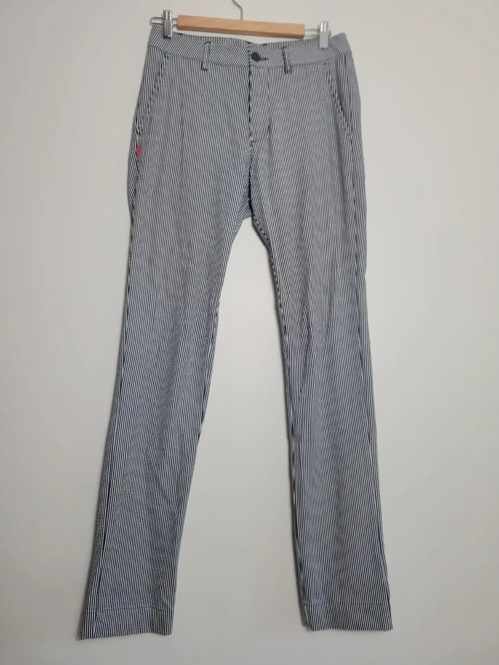 Rhone Seersucker Stretch Resort Pants Fits Mens 28×33 Blue White Striped Golf